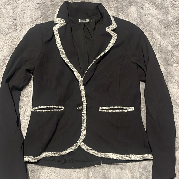 New York & Company 7th Avenue Design Studio Black Suit Jacket with Tweed Trim - Picture 5 of 6
